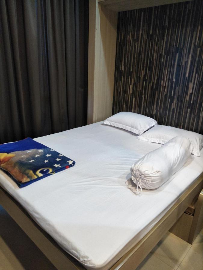 Capitol Park Minimum Stay 2 Nights Giacarta Esterno foto
